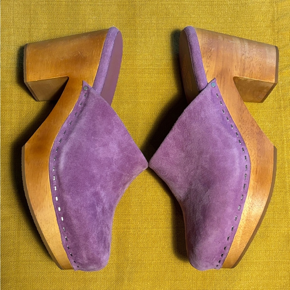 Charlotte Stone Lilac Marlo Clogs